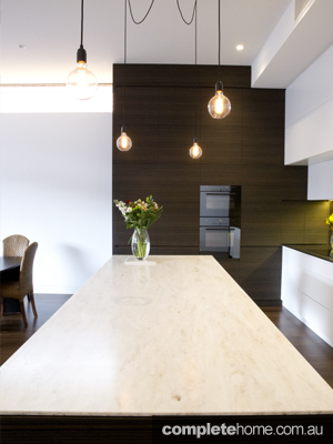 long granite bench top within the kitchen