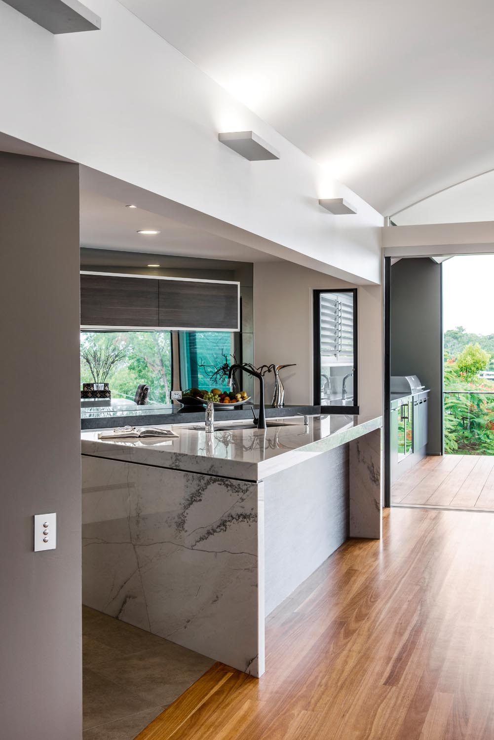 A stunning open-plan kitchen design - Completehome