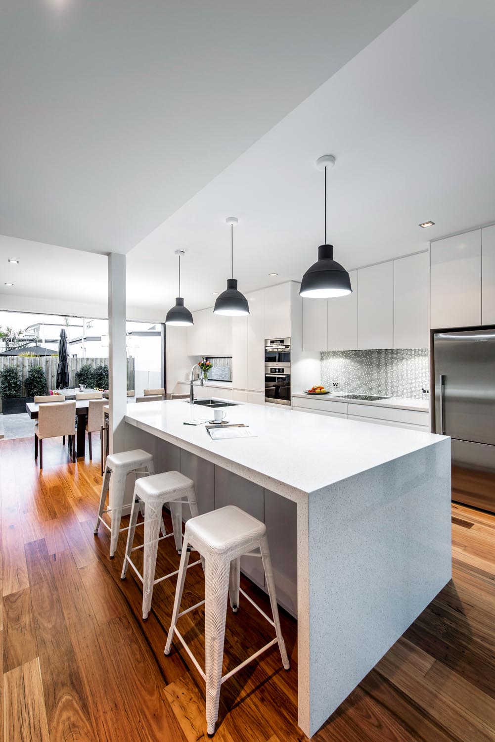 Light filled modern kitchen design Completehome Light filled modern kitchen design Completehome
