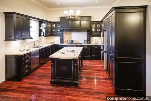 Rich espresso kitchen - Completehome