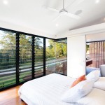 Grand Designs Australia: Linear & lovely tropical home