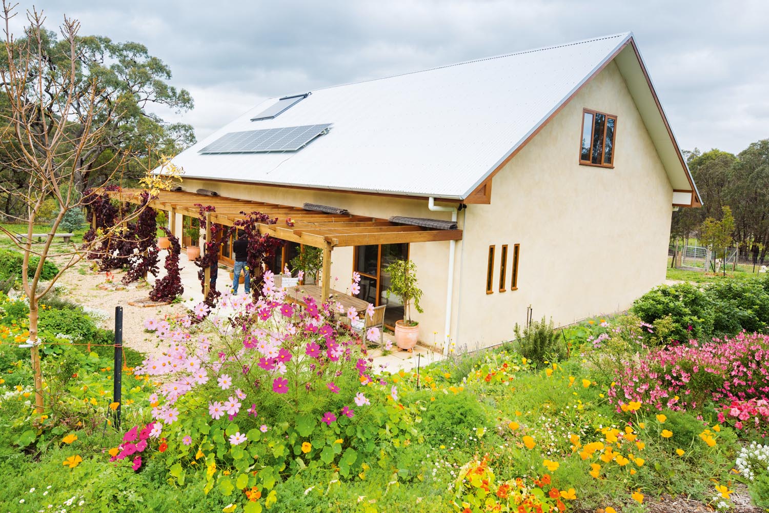 Grand Designs Australia Straw Bale House Completehome Grand Designs Australia Straw Bale House Completehome