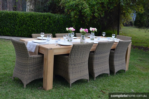wicker dining chairs