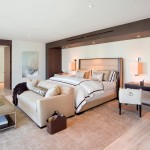 A lounge at the foot of the bed makes the ideal place to relax before a good night’s sleep