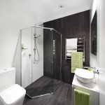 Deep Illusion: Natural-toned bathroom design