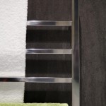 Deep Illusion: Natural-toned bathroom design