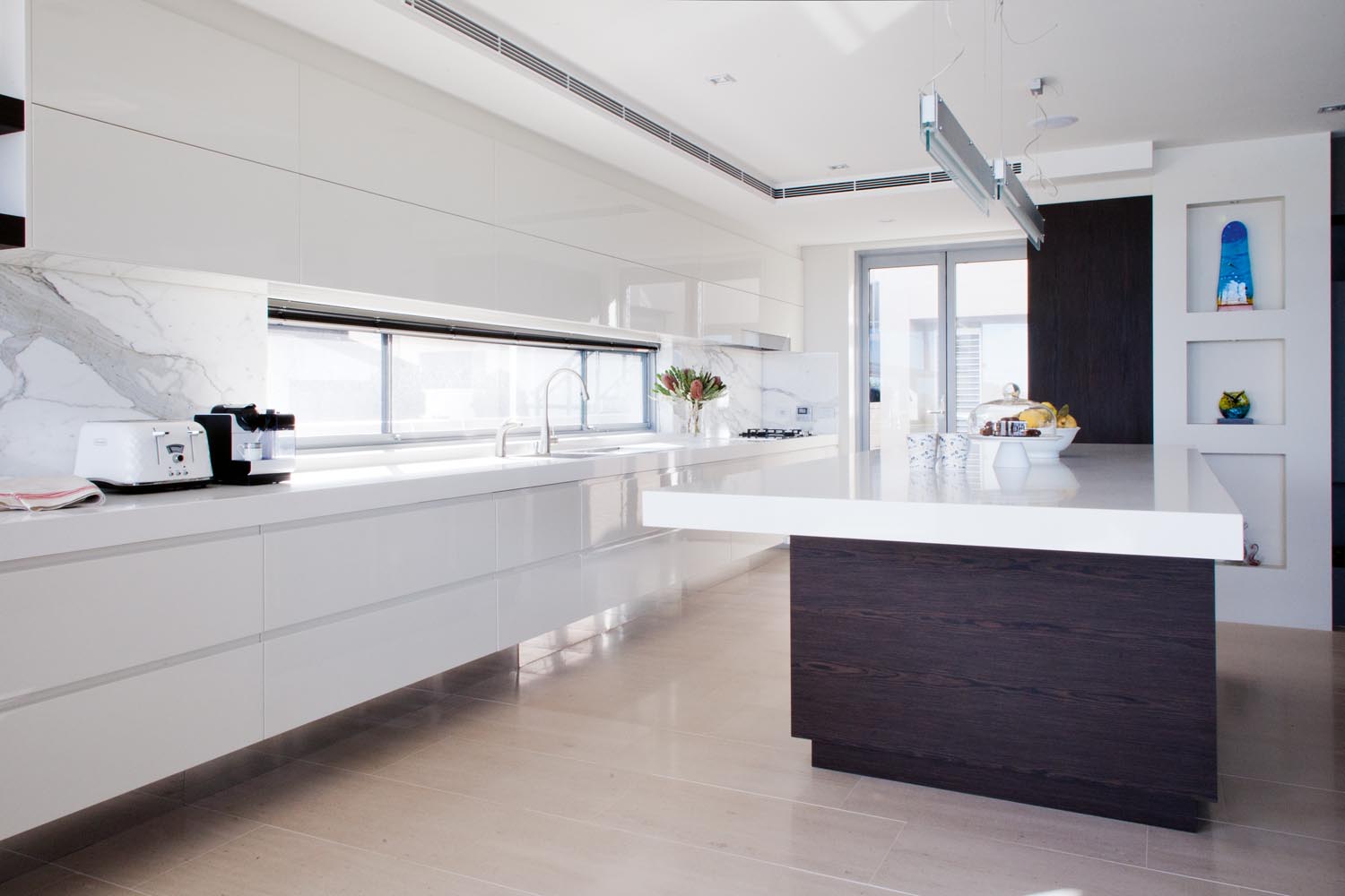 Ultra-Modern Aesthetic - Impala Kitchens  Modern kitchen storage, Kitchen  cabinet design, Modern kitchen