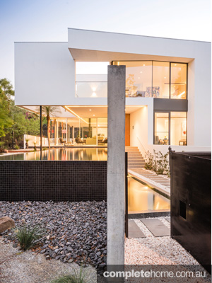 acquarius_pool_luxuryliving_EDITED5