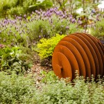 Garden sculptures: art and geometry come together