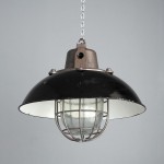 Skinflint_985012_IndustrialpendantlightingCirca196
