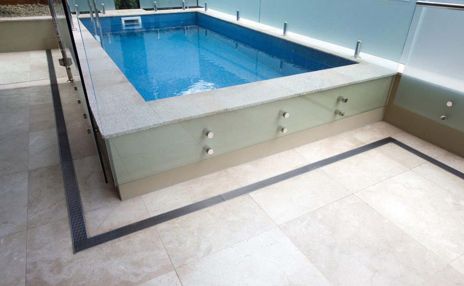 winterize main drain inground pool