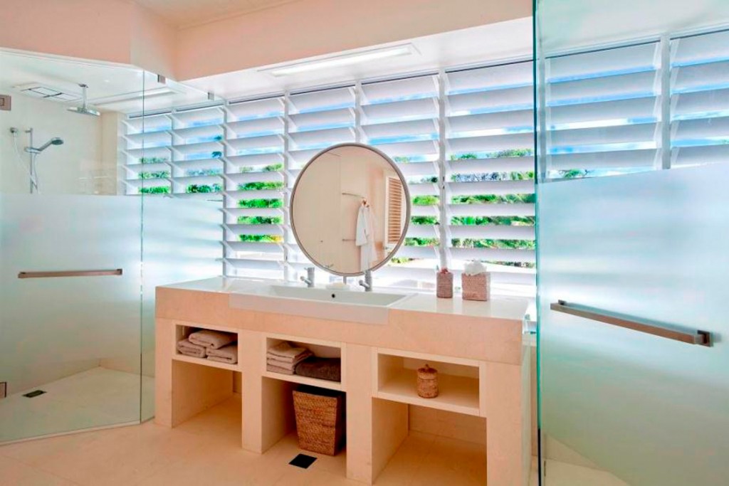 Altair Louvres in Bathrooms behind mirror