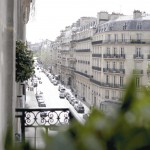 The apartment is situated in the Golden Triangle of Paris