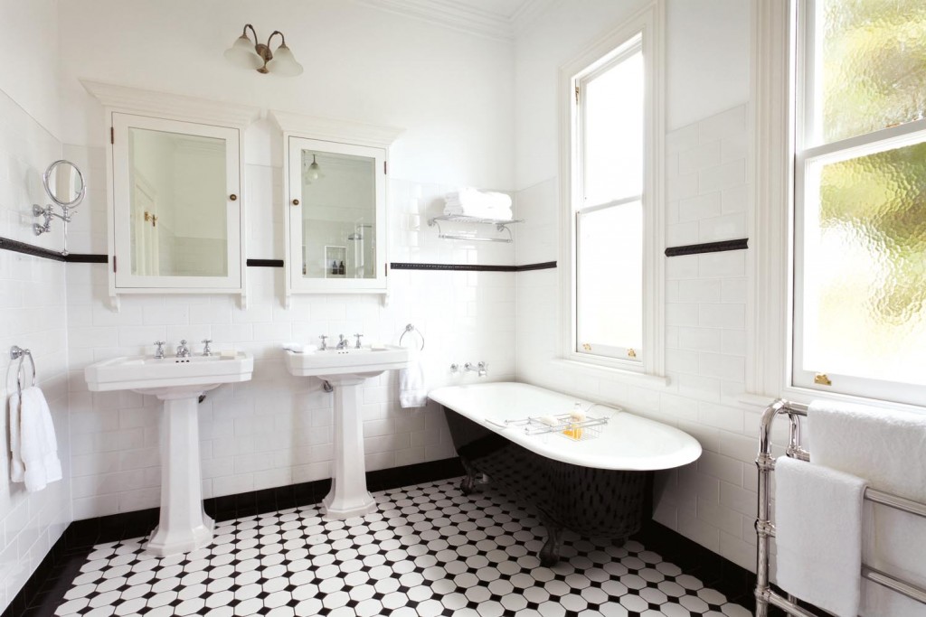 Perrin-Rowe-Art-Deco-Bathroom-4