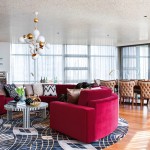 A custom curved lounge is a throwback to the ’60s