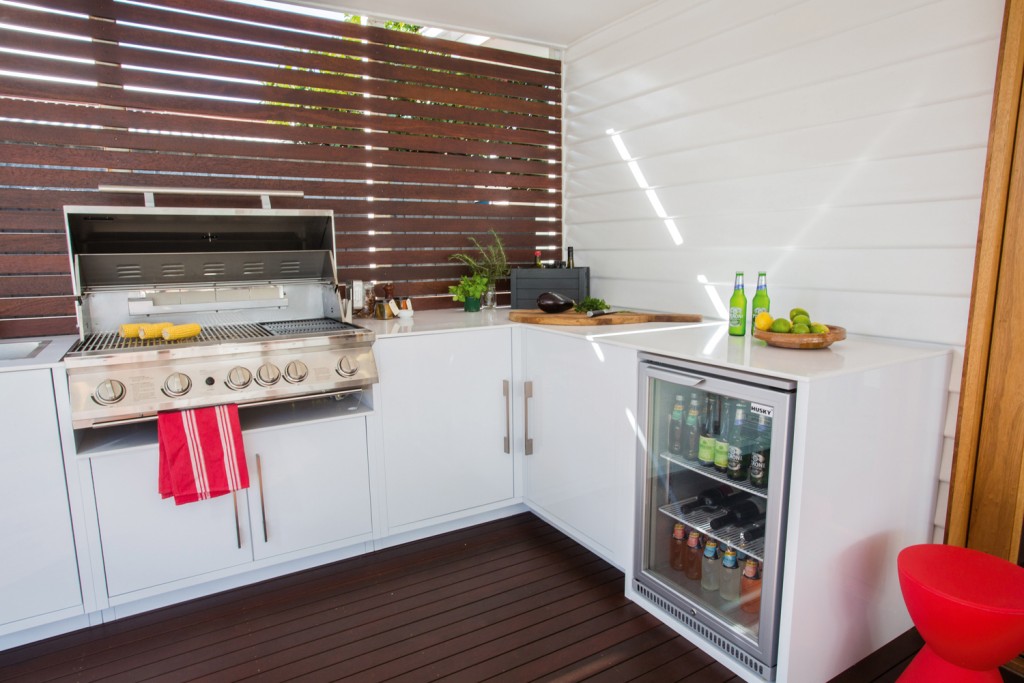 A look at outdoor kitchen solutions