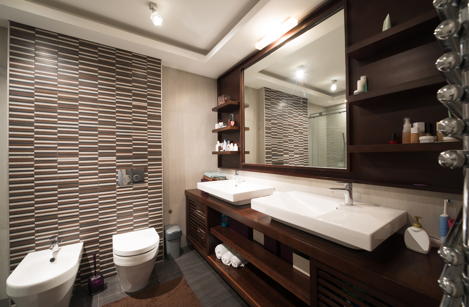 Allure Bathrooms Completehome