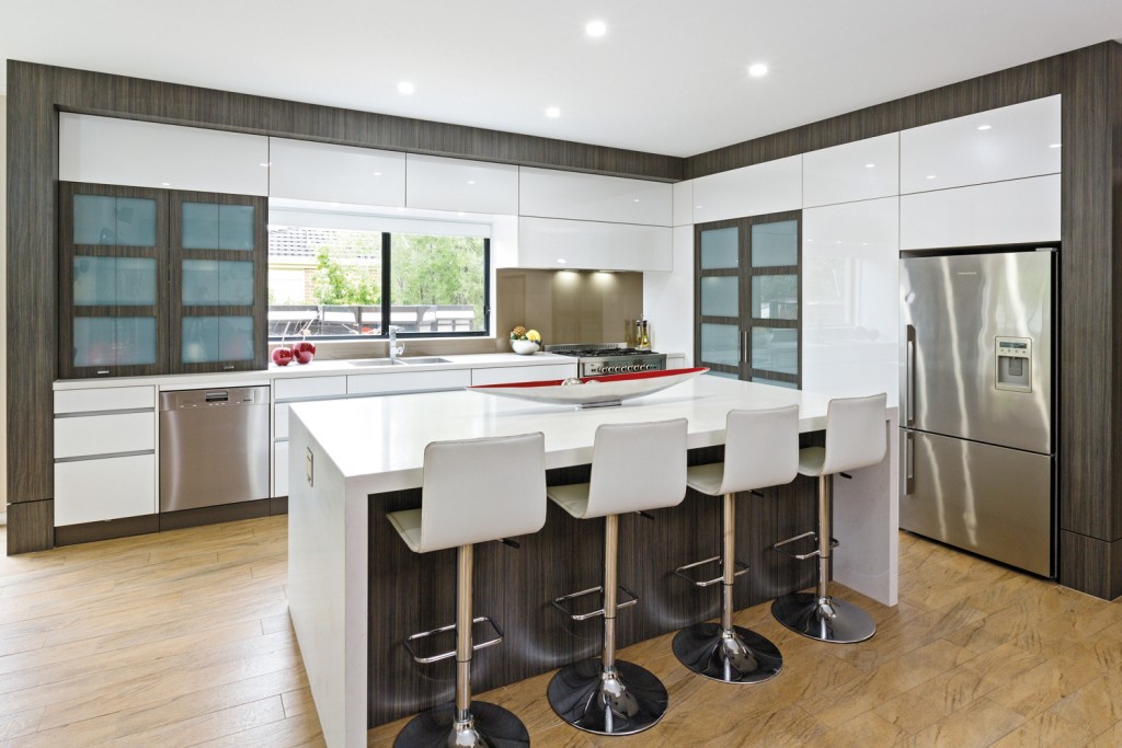 Modern minimalism: kitchen design