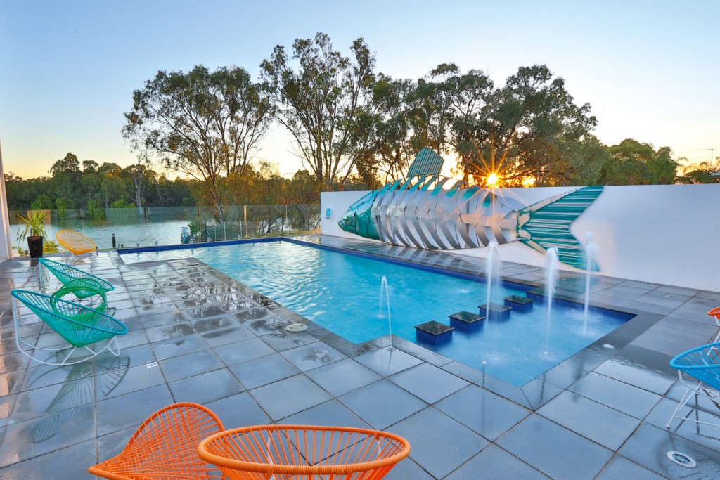 pool