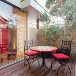 outdoor kitchen