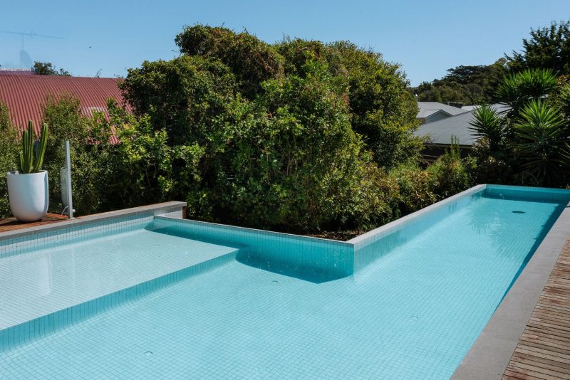 Breeze Pool